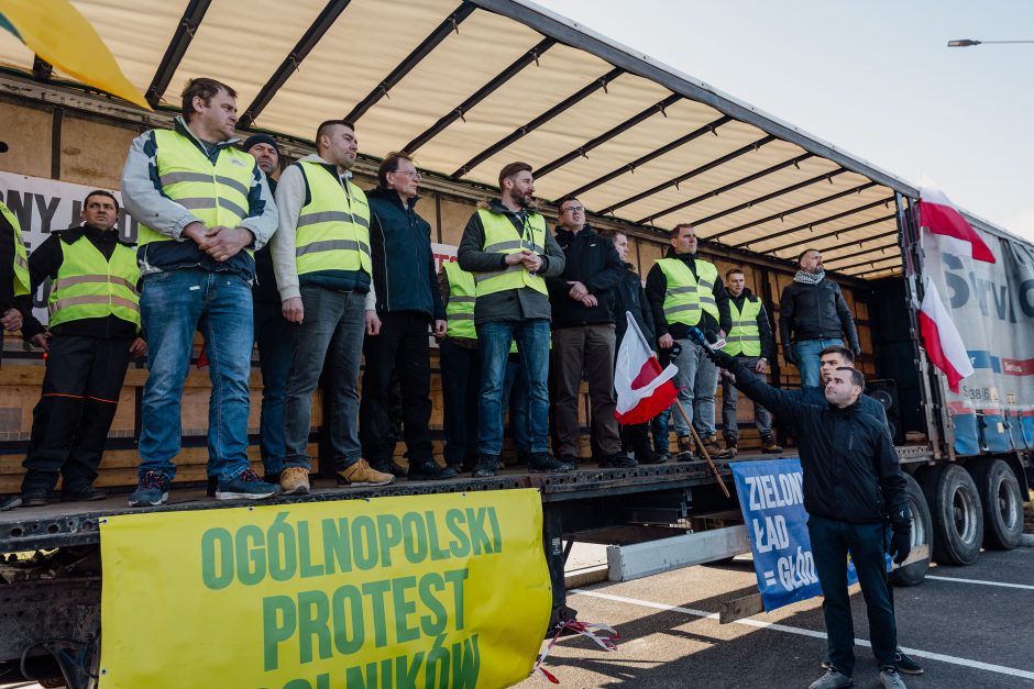 NKVC: Lenkijos ir Lietuvos pasienyje vilkikų eilių nėra, ūkininkų entuziazmas blėsta