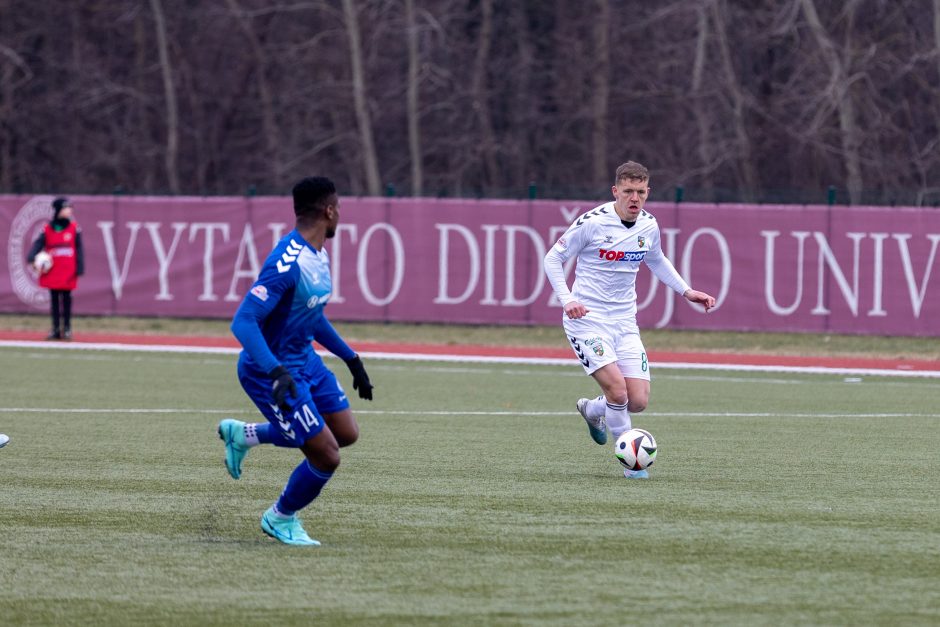 Kauno derbyje triumfavo rajono futbolininkai