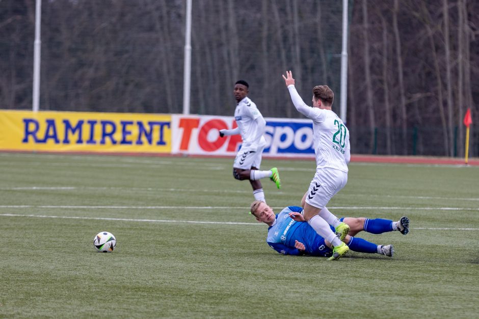 Kauno derbyje triumfavo rajono futbolininkai