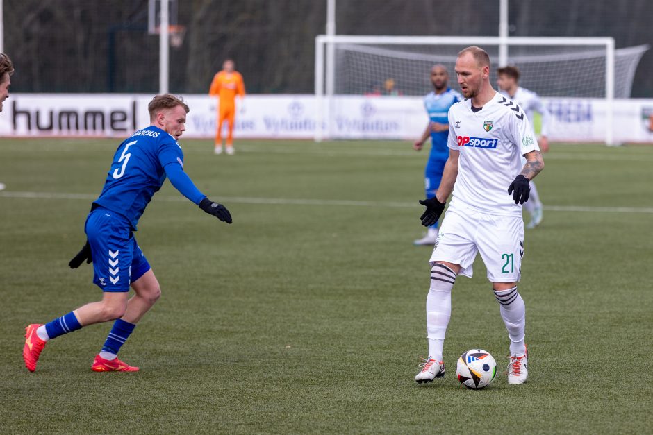 Kauno derbyje triumfavo rajono futbolininkai