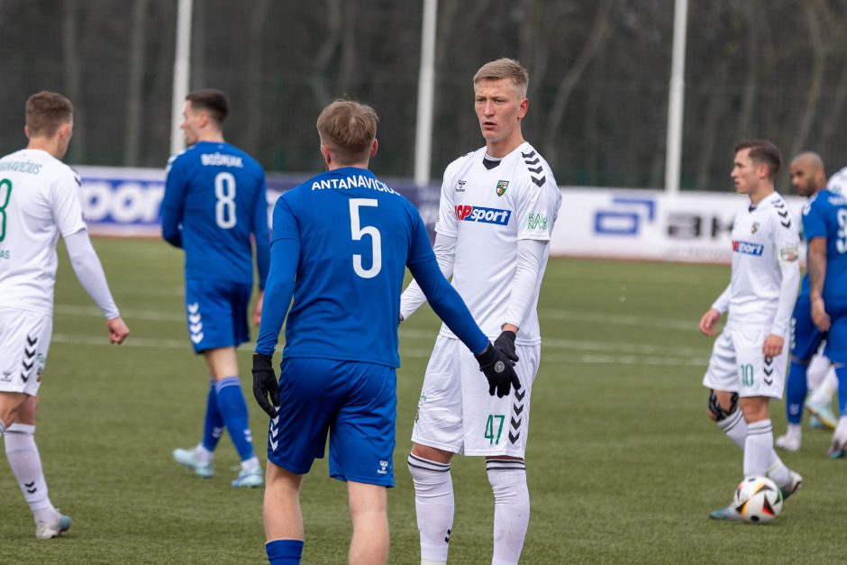 Kauno derbyje triumfavo rajono futbolininkai