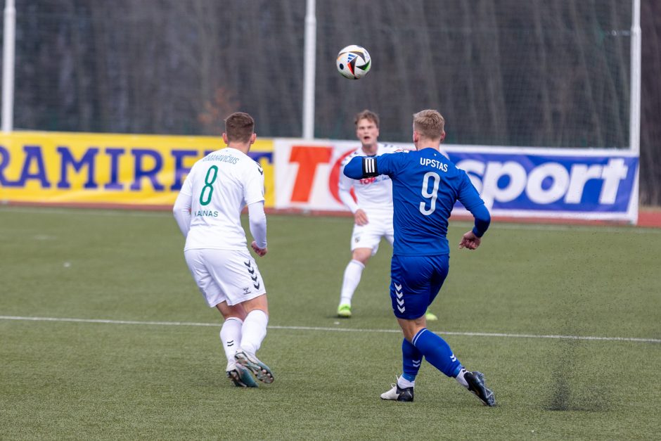 Kauno derbyje triumfavo rajono futbolininkai