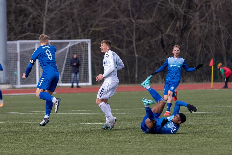 Kauno derbyje triumfavo rajono futbolininkai