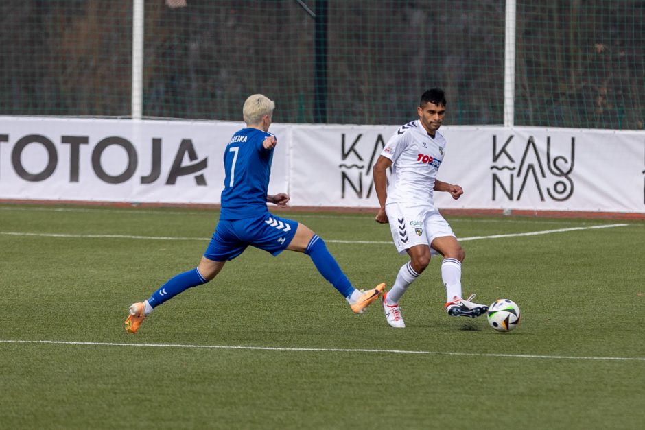 Kauno derbyje triumfavo rajono futbolininkai