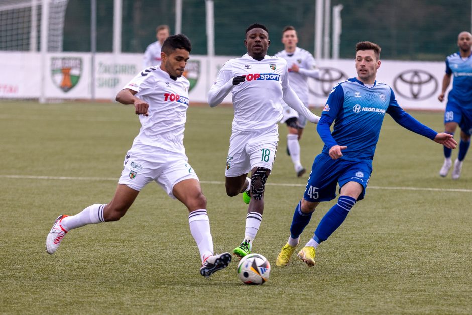 Kauno derbyje triumfavo rajono futbolininkai