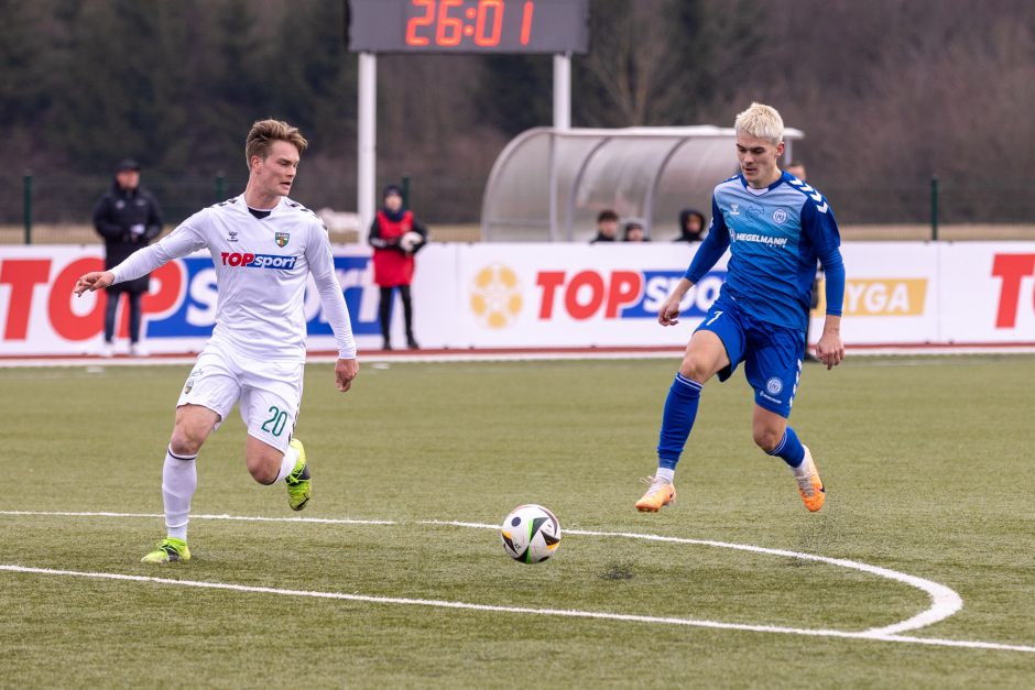 Kauno derbyje triumfavo rajono futbolininkai