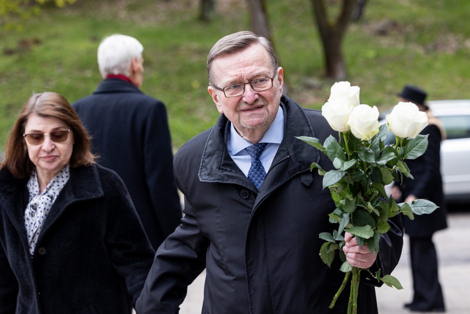 Vilniuje atsisveikinama su G. Kirkilu