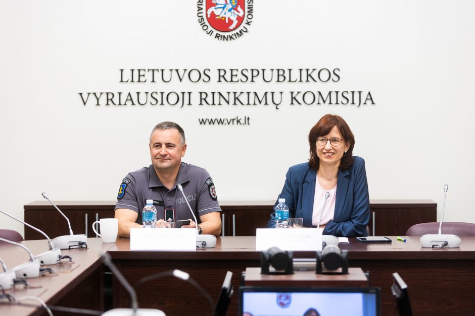 Prezidento rinkimai: VRK ir Lietuvos policijos atstovų konferencija