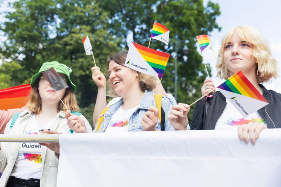 LGBTIQ eitynes vadina „laisviečių“ agitacija: pastarieji turi atsaką