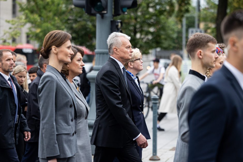 Valstybės vėliavos pakėlimo ceremonija