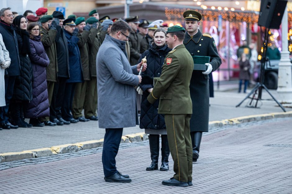 Iškilminga ceremonija: Kasčiūnas Šakalienei perleido vadovavimą KAM