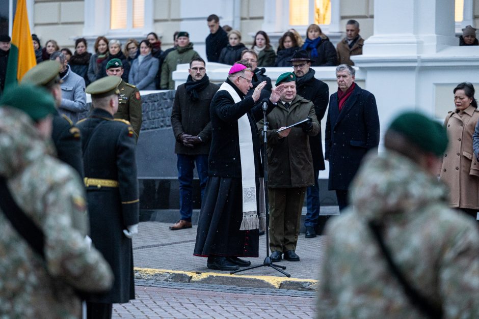 Iškilminga ceremonija: Kasčiūnas Šakalienei perleido vadovavimą KAM