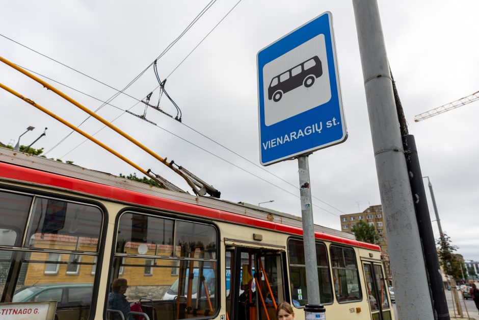 Sostinėje – „Vienaragių“ transporto stotelės