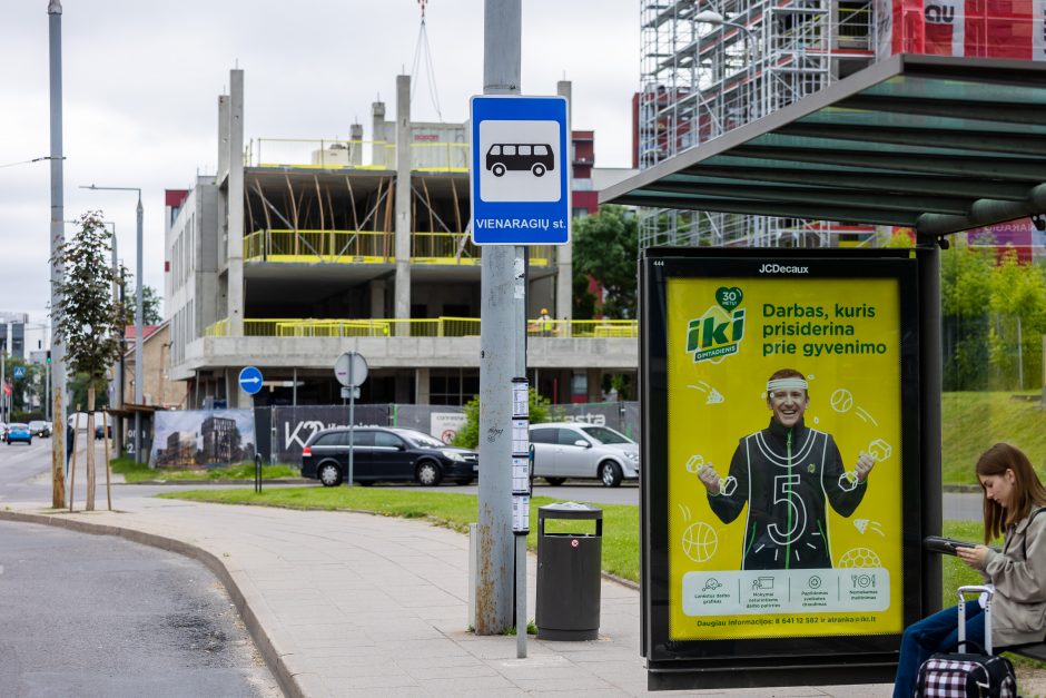 Sostinėje – „Vienaragių“ transporto stotelės