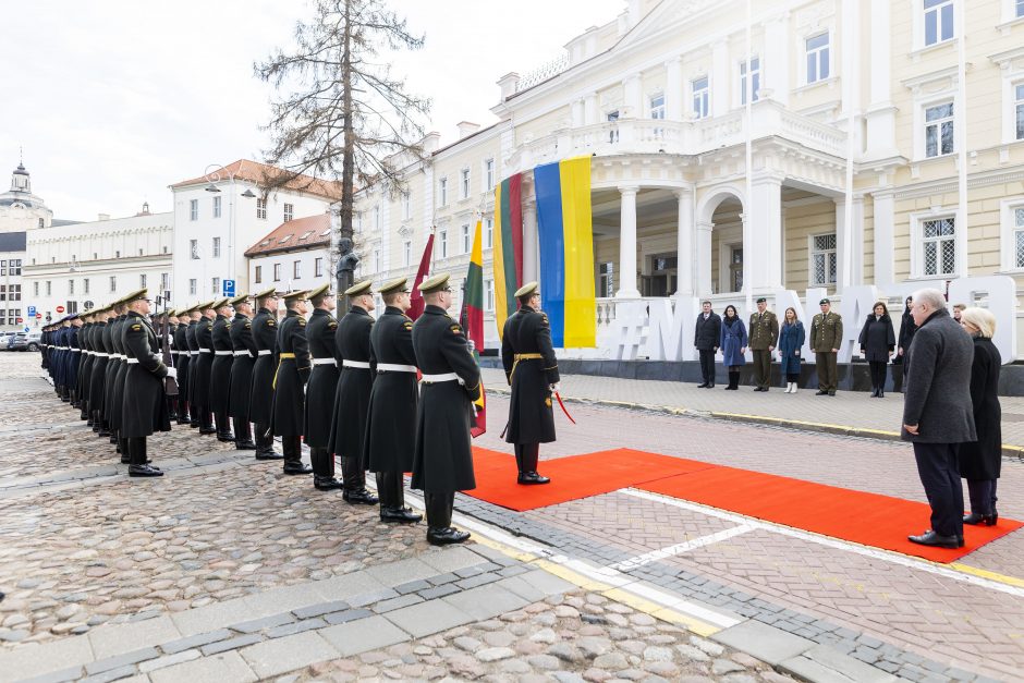 A. Anušauskas: trys kariniai miesteliai Lietuvoje statomi greičiau, nei buvo planuota 