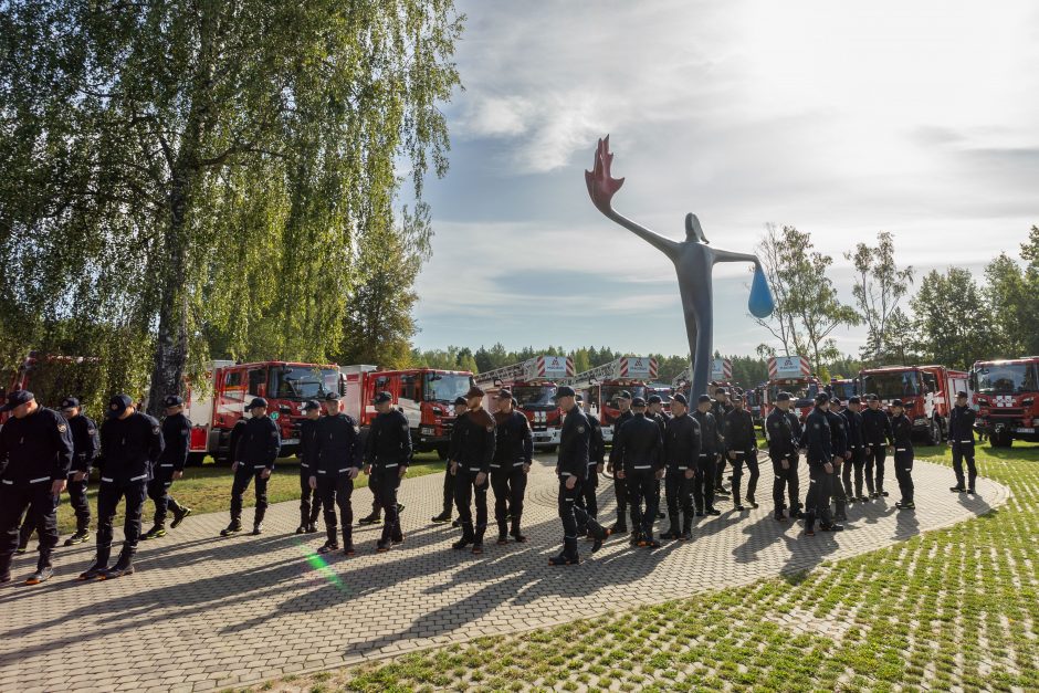 Ministerija rudens sesijai teiks siūlymus dėl vieningos ugniagesių rengimo sistemos