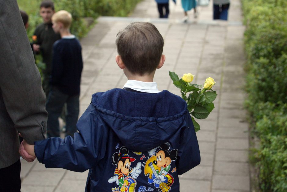 Vietų Vilniaus mokyklose dar negavo beveik 600 būsimųjų pirmokų