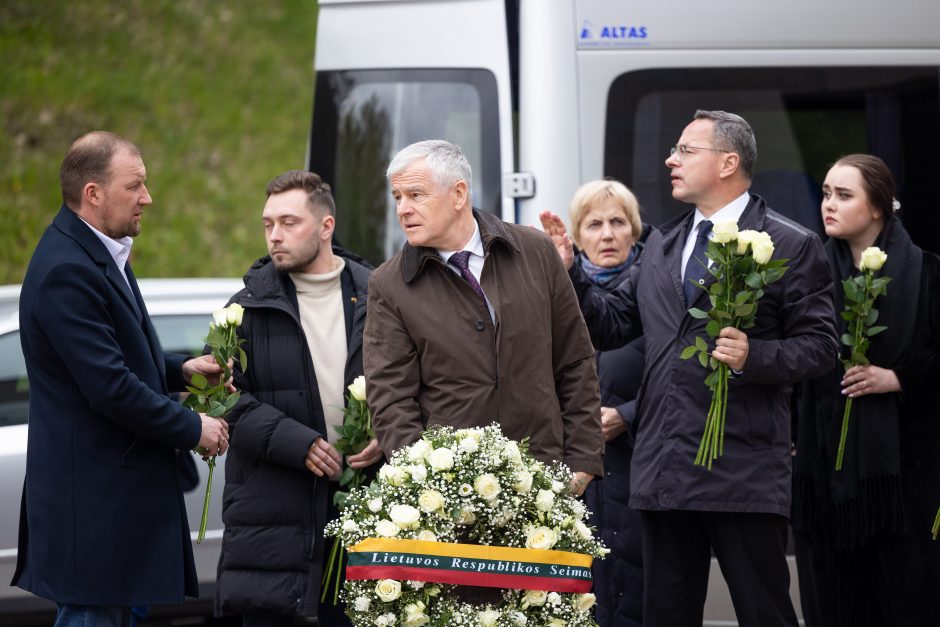 Vilniuje atsisveikinama su buvusiu Lietuvos premjeru G. Kirkilu