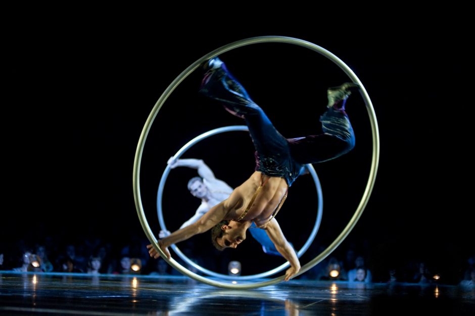 „Cirque du Soleil“ trupė skelbia papildomą pasirodymą Vilniuje