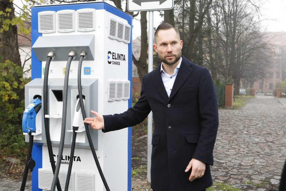 Klaipėdoje elektromobiliams – dar viena įkrovimo stotelė