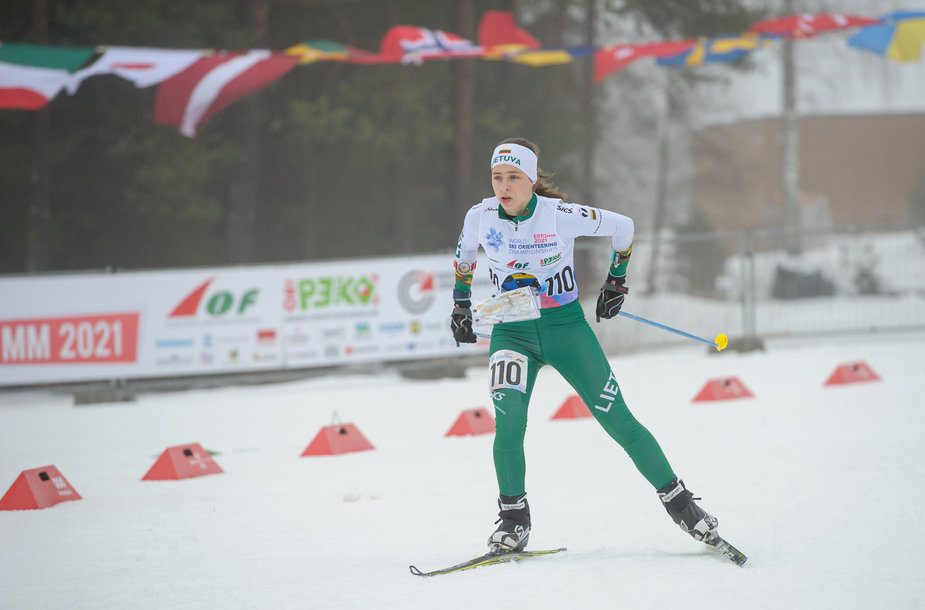 Pasaulio orientavimosi sporto čempionate rinktinę į priekį vedė debiutantė