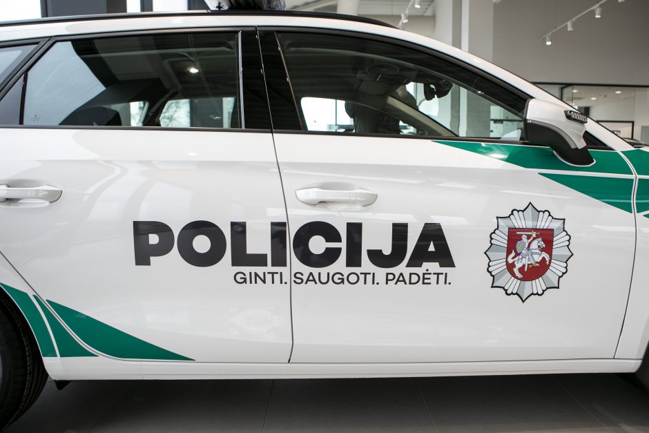 Policija keliuose patruliuos naujais „ratais“: pirko 103 automobilius