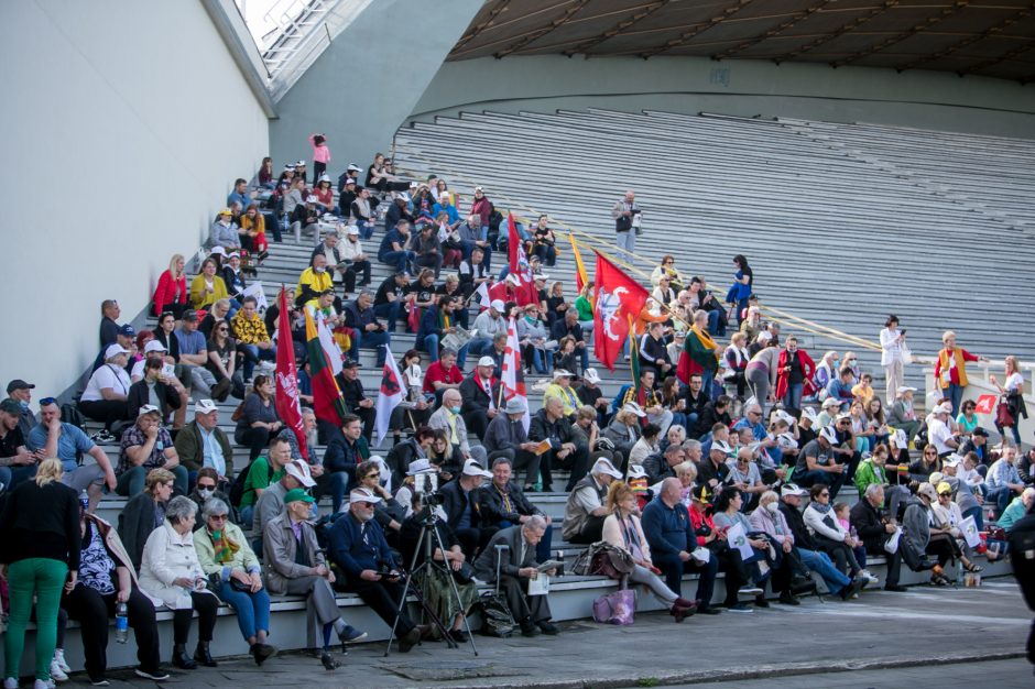 Vilniaus valdžia: užfiksavome, kad Šeimos gynimo marše buvo gausiai vartojami alkoholiniai gėrimai