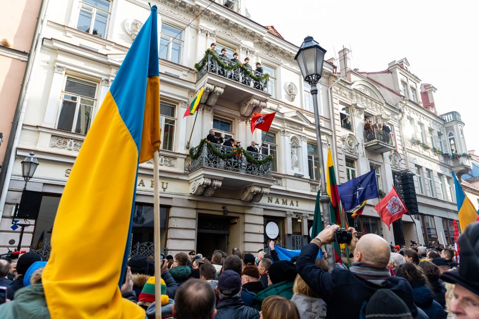 V. Landsbergis: policija lazdos neperlenkė, tą padarė nutarusieji versti valdžią Lietuvoje