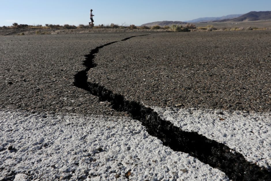 Pietų Kaliforniją supurtė stipriausias per du dešimtmečius žemės drebėjimas 