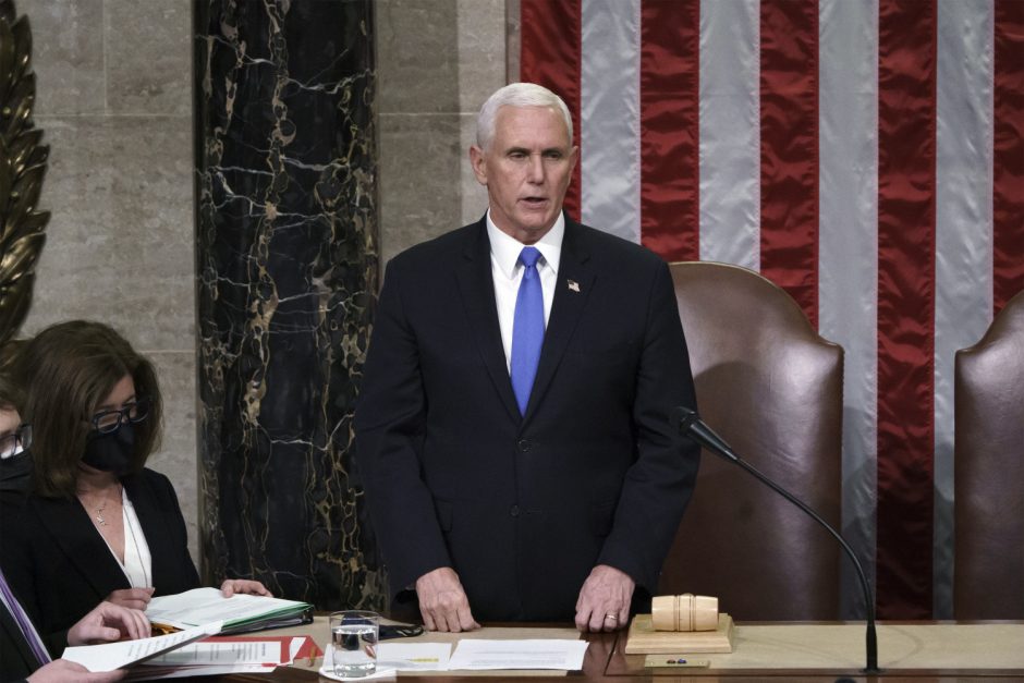 JAV viceprezidentas M. Pence‘as dalyvaus J. Bideno inauguracijoje