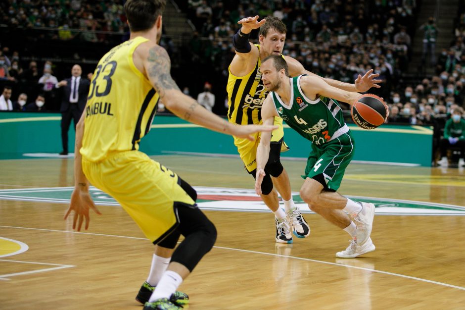 Kauno „Žalgiris“ kovoje su Stambulo „Fenerbahče“ išplėšė pergalę