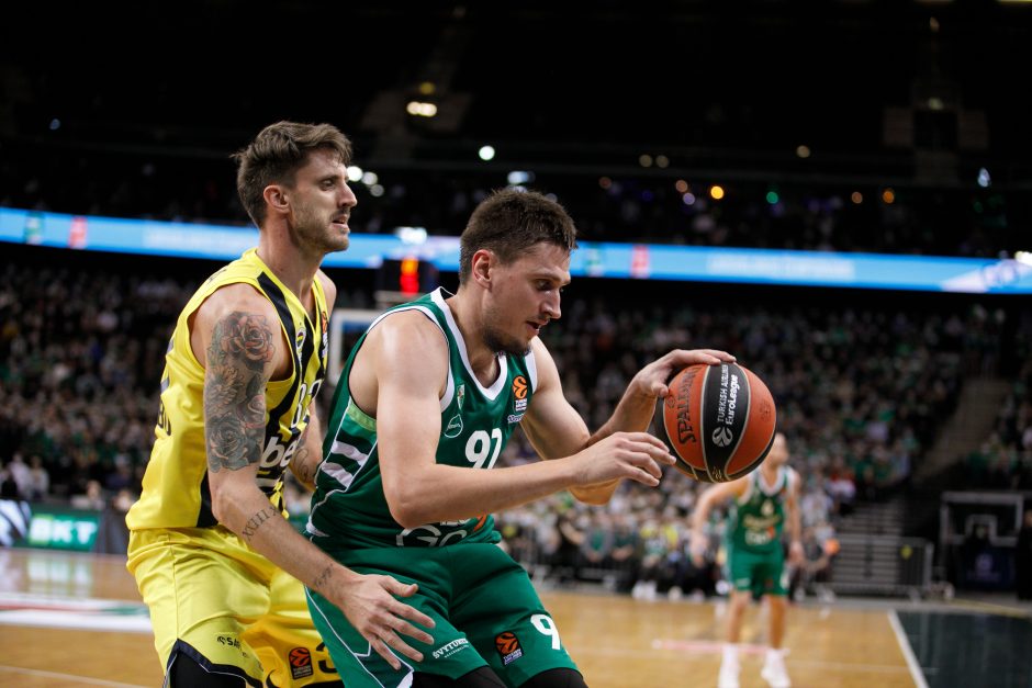 Kauno „Žalgiris“ kovoje su Stambulo „Fenerbahče“ išplėšė pergalę