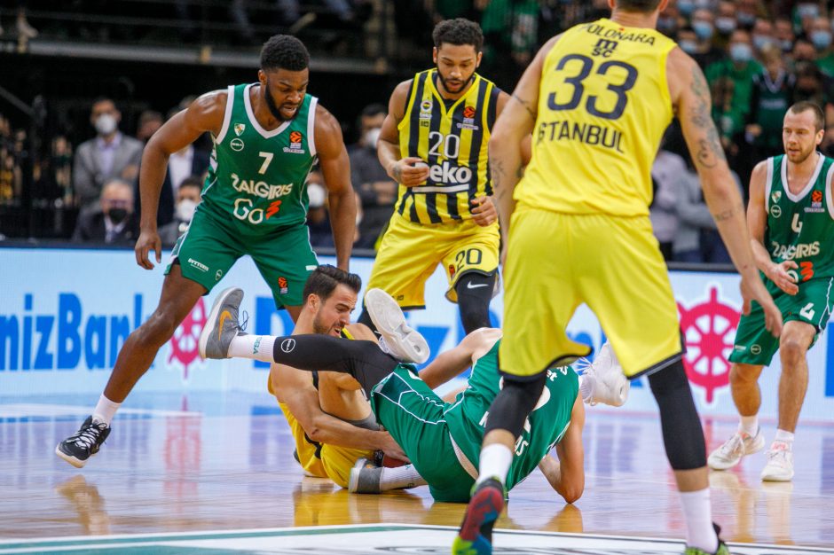 Kauno „Žalgiris“ kovoje su Stambulo „Fenerbahče“ išplėšė pergalę