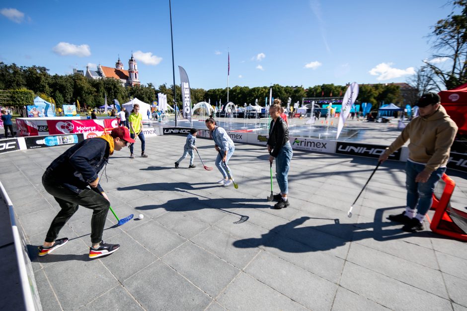 Vilniaus sporto festivalis finišavo štangos spaudimo rekordo šturmu