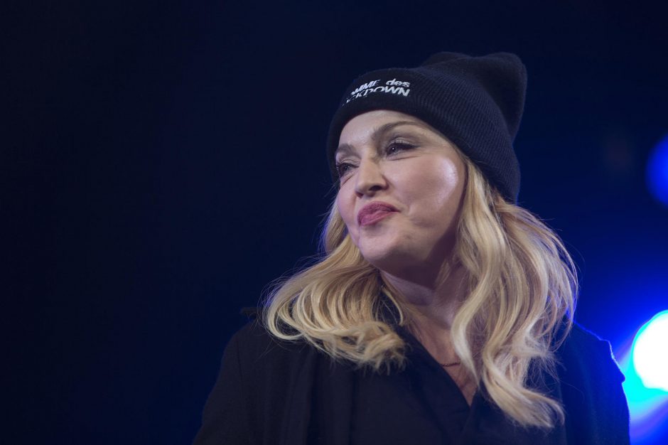 Madonna norėtų „išgerti“ su Prancūzijos dešiniųjų radikalų lydere