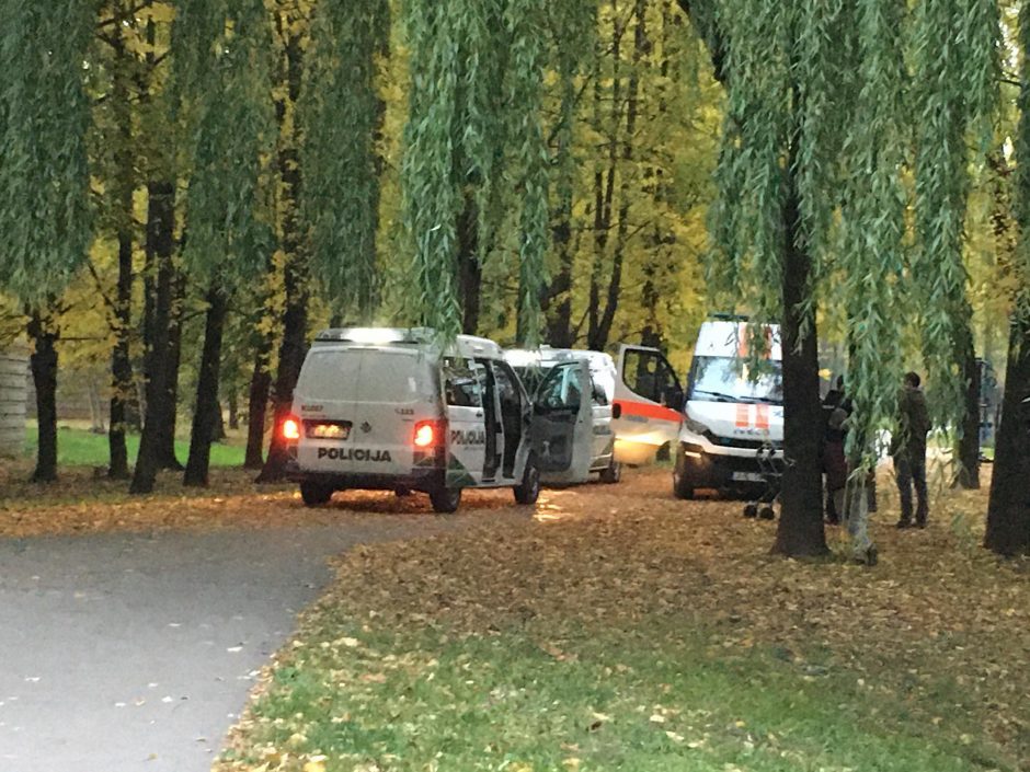 Rasti negyvi žmonės: vieno pakaušyje žioji žaizda