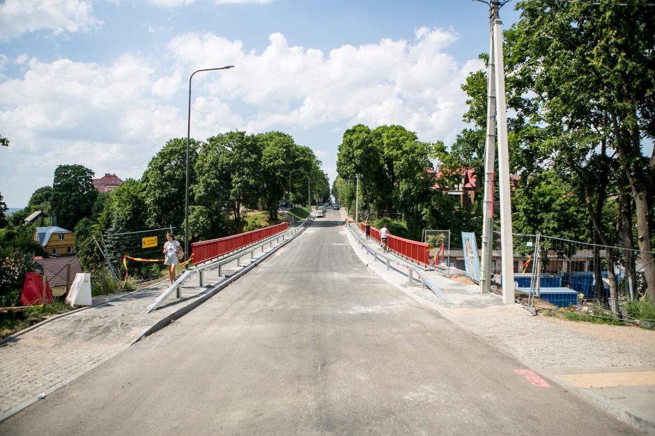 P. Kalpoko gatvės viaduko rekonstrukcija baigta – jau leidžiamas eismas