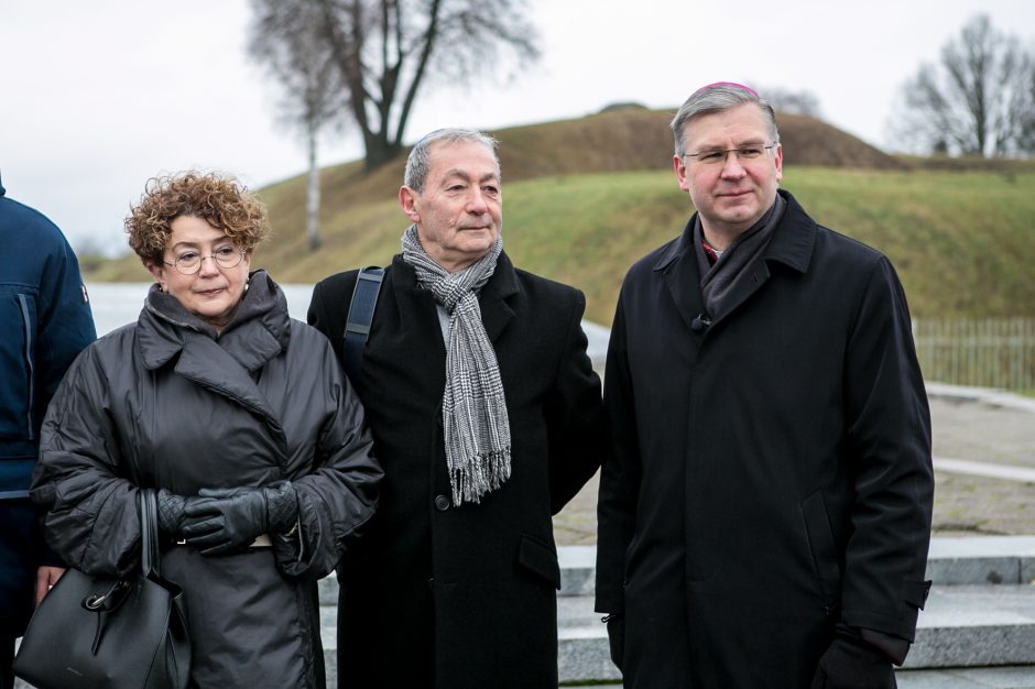 Apsilankę IX forte dvasininkai kvietė apgailėti ir melstis 