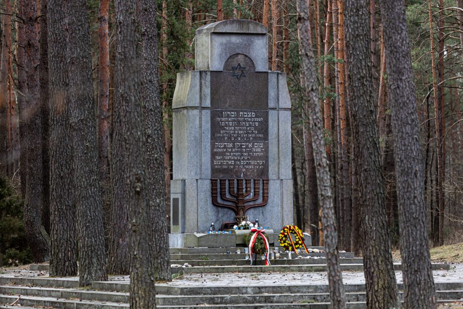 Panerių memorialas išniekintas Rusų karo Ukrainoje simboliais „Z“ ir „V“