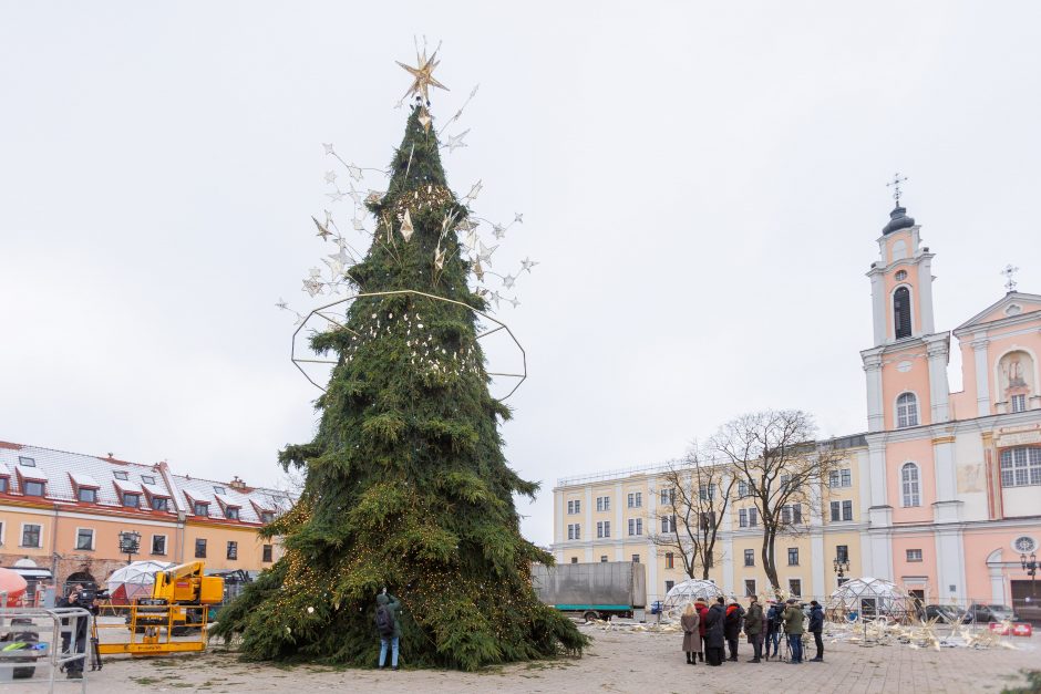 Kalėdų eglės įžiebimas Kaune – su žvaigdžių skliautu ir be fejerverkų 