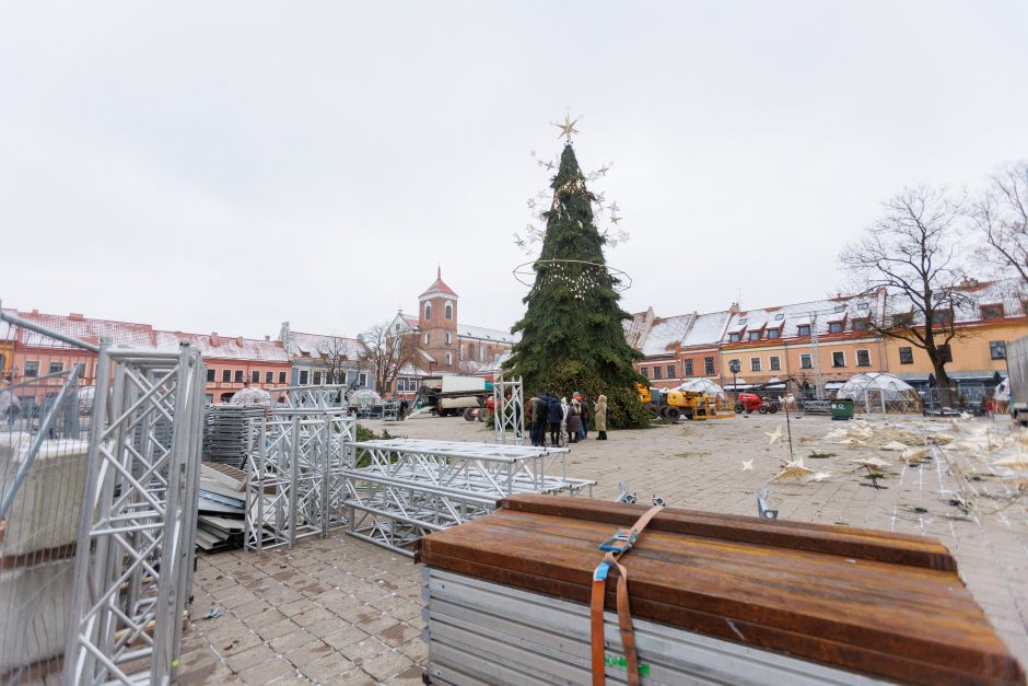 Kalėdų eglės įžiebimas Kaune – su žvaigdžių skliautu ir be fejerverkų 