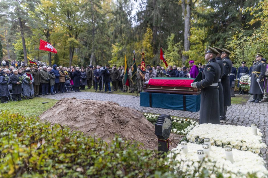 Antakalnio kapinėse palaidotas partizanas J. Vitkus-Kazimieraitis