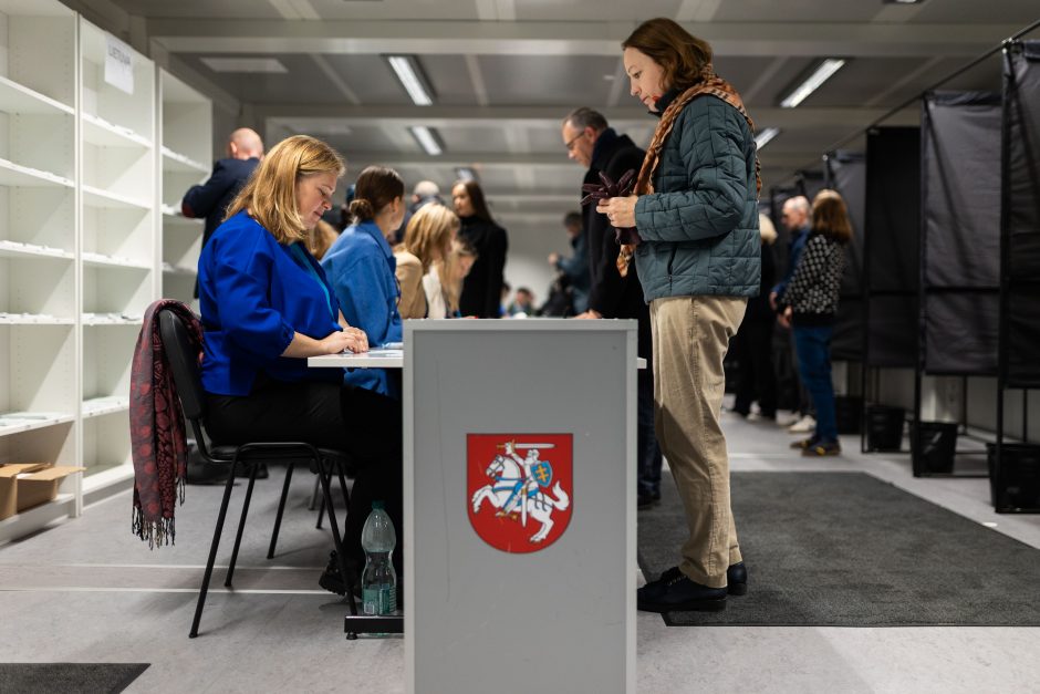 Opozicinės partijos rems viena kitos kandidatus, besivaržančius su konservatoriais