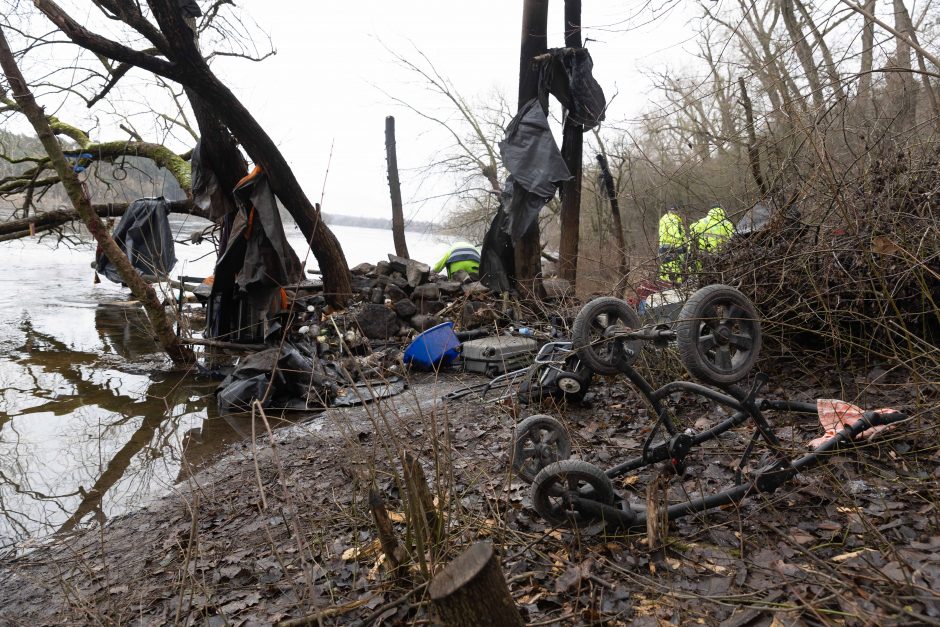 Nugriovė pensininko gūžtą: juk niekam ant sprando nesėdžiu, valgyti neprašau