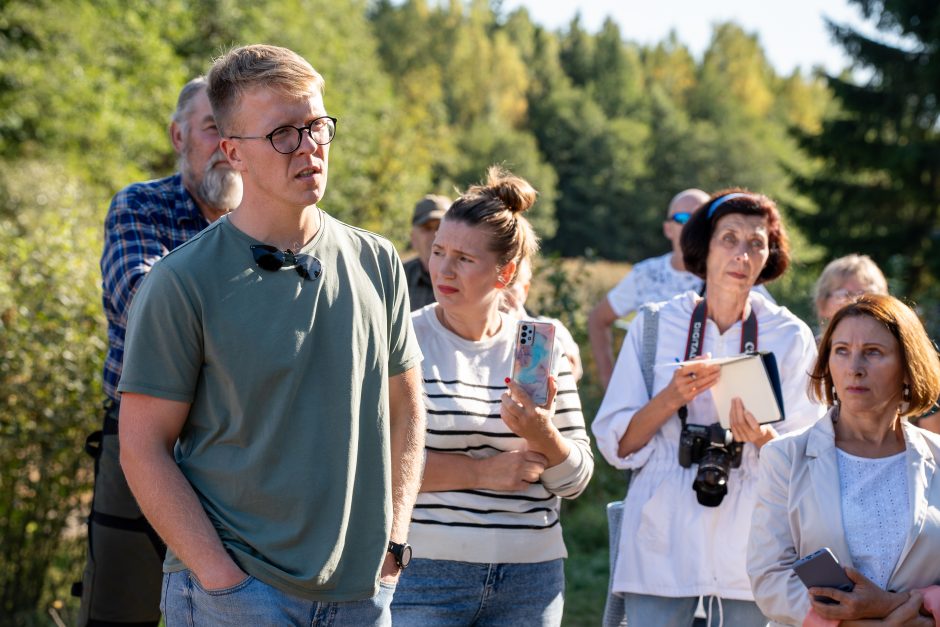 Kazlų Rūdoje atšaukta ekstremali situacija dėl tvenkinyje išgaišusių žuvų