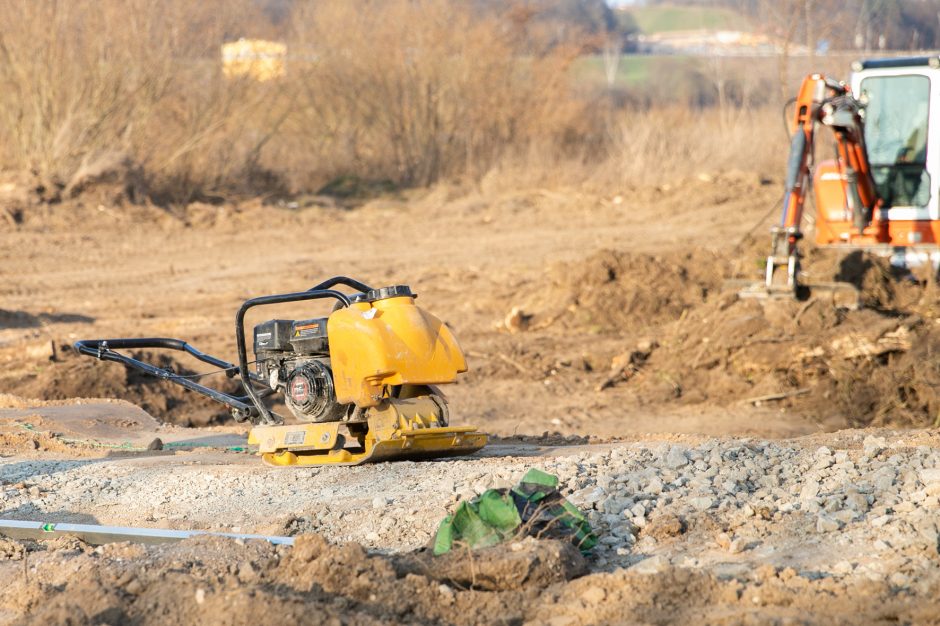 Prie laidojimo namų – darbai be leidimų