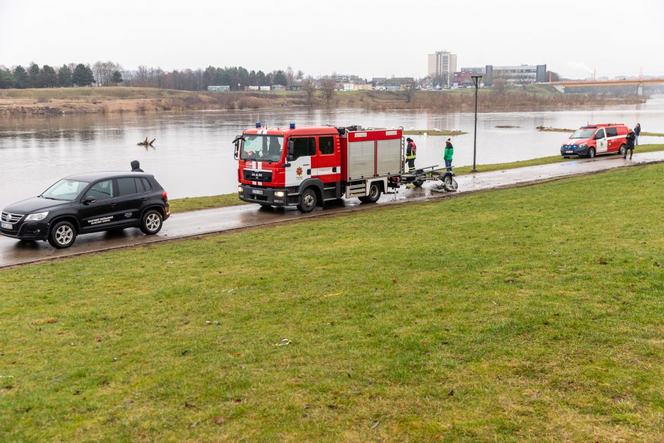 Sumaištis P. Vileišio tilto prieigose: specialiosios tarnybos iki šiol nežino, ko ieško