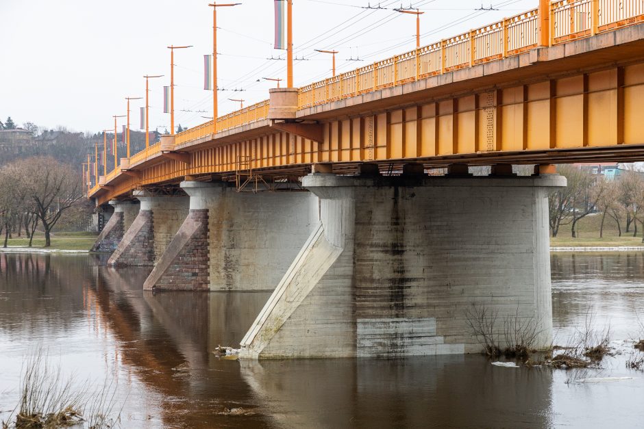 Permainos intensyviuose eismo mazguose: teks važiuoti kitaip