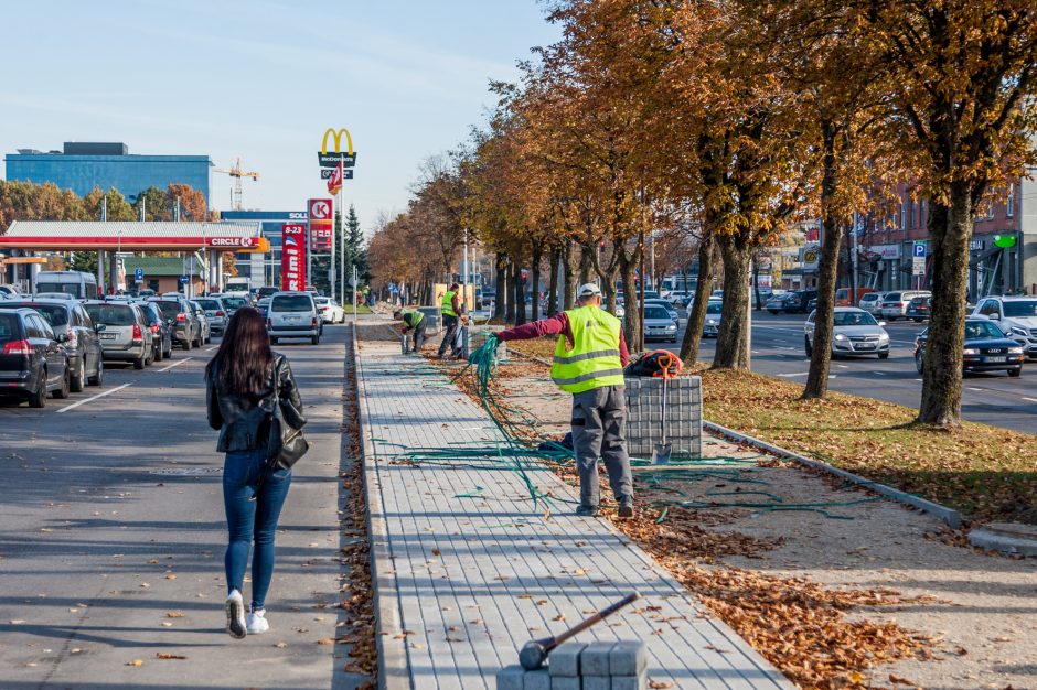 Kaune vieni darbai dar nebaigti, o jau braižomi nauji