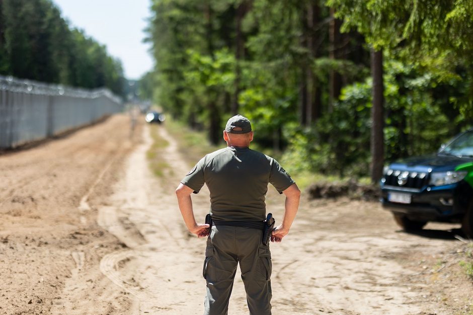 Pasienyje su Baltarusija apgręžti penki migrantai